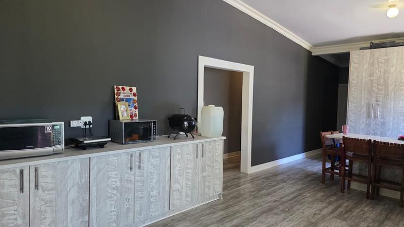 7 Bedroom Property for Sale in Albertinia Western Cape